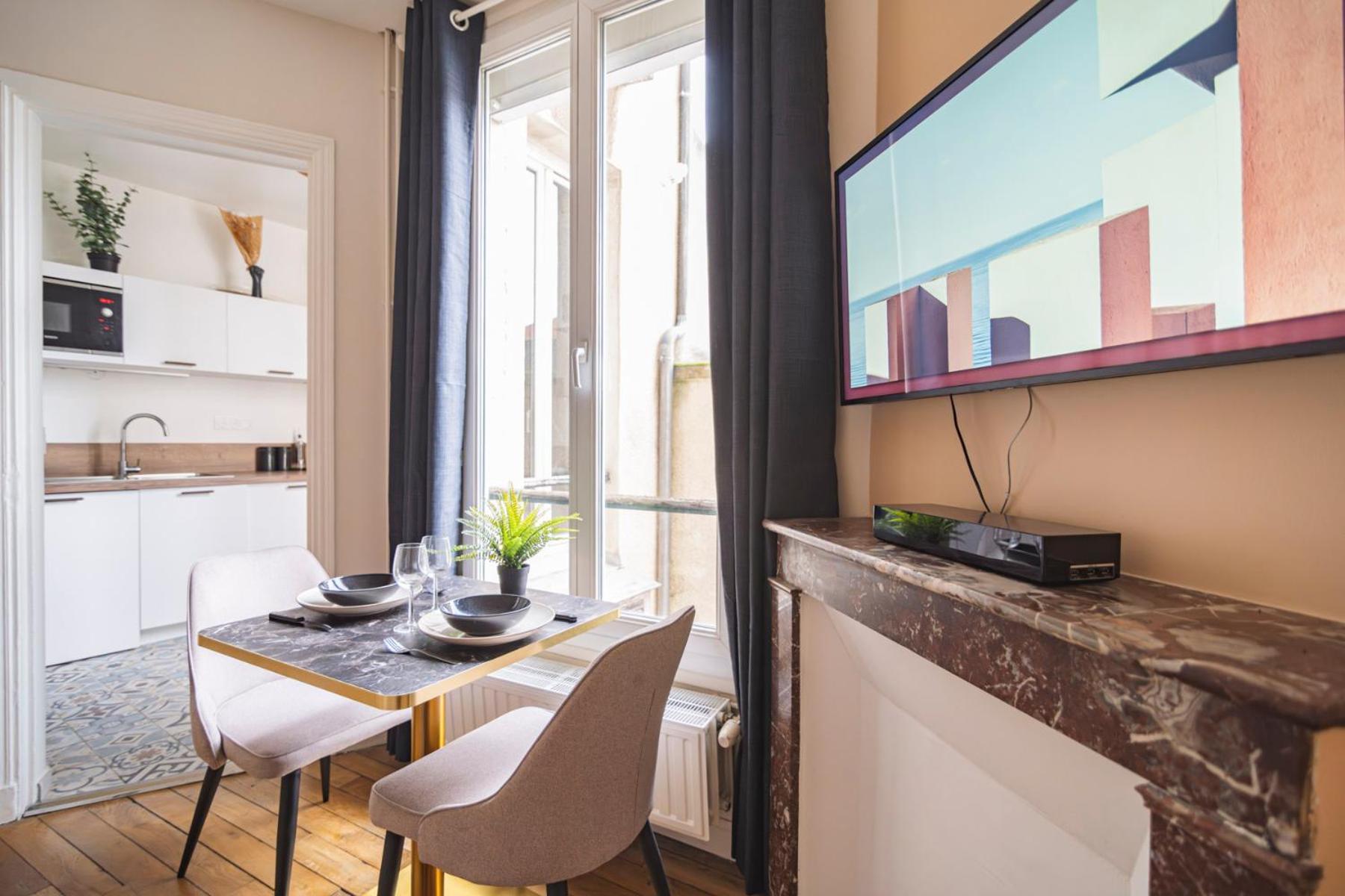 Mm Suites Centre Bacquenois Реймс Екстериор снимка