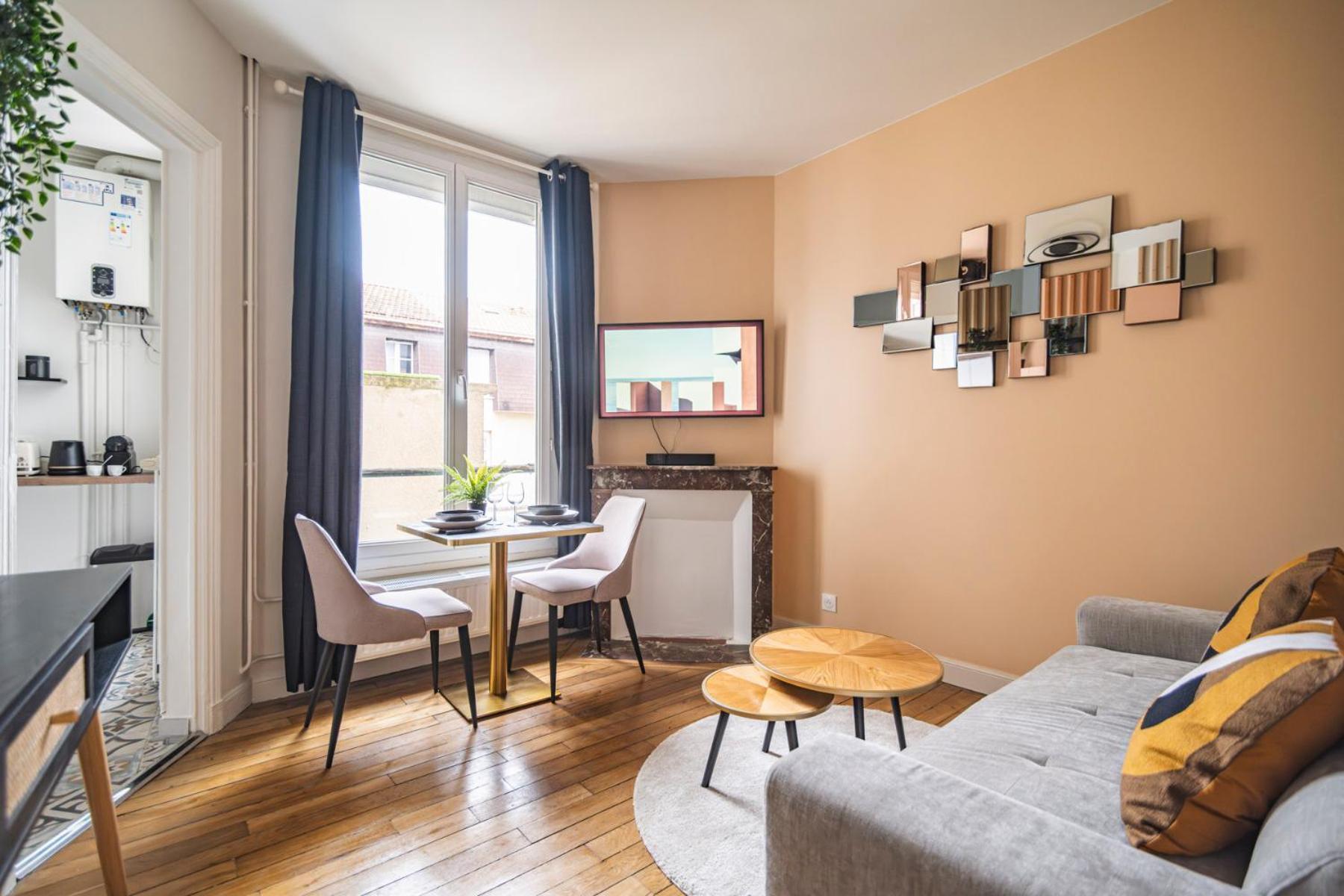 Mm Suites Centre Bacquenois Реймс Екстериор снимка